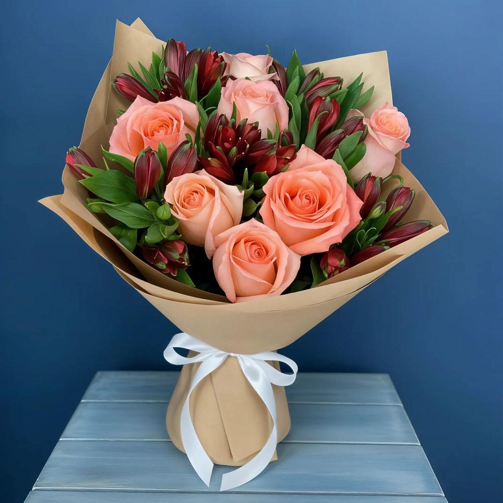 Букет цветов из: Розы и Альстромерии в Павлоградке