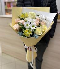 Букет цветов из:  Альстромерии, Розы и Хризантемы в Павлоградке