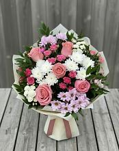 Букет цветов из:  Альстромерии, Гвоздики, Розы и Хризантемы в Павлоградке